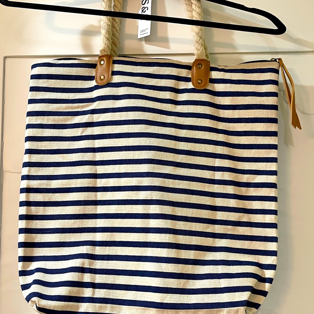 Summer & Rose striped lined canvas tote. Navy and White